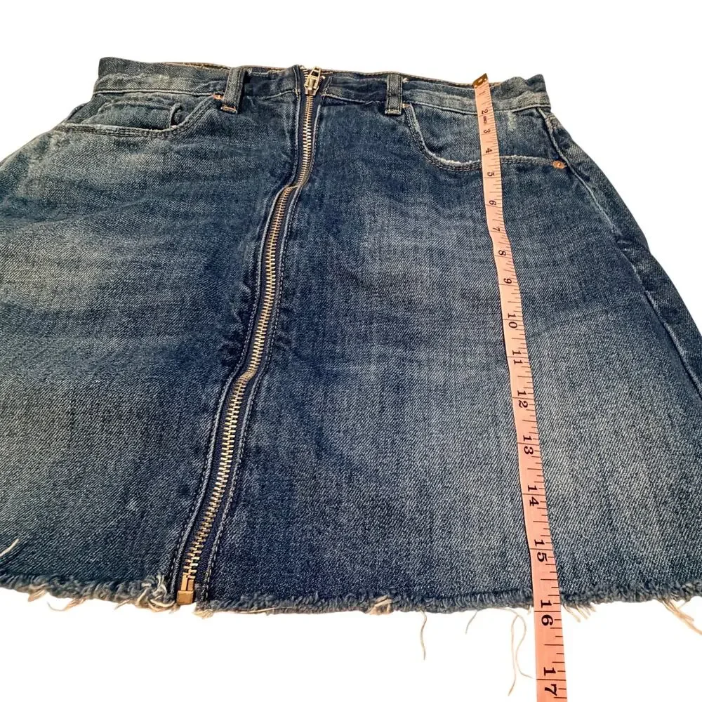 Blank NYC Zip Front Raw Hem Denim Mini Skirt 28